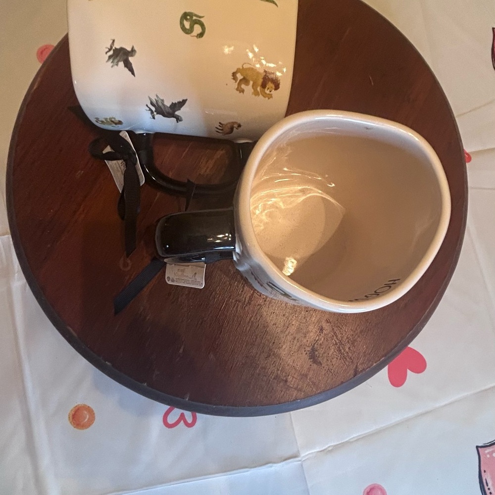 Set of Rae Dunn mugs. - Picture 6 of 6